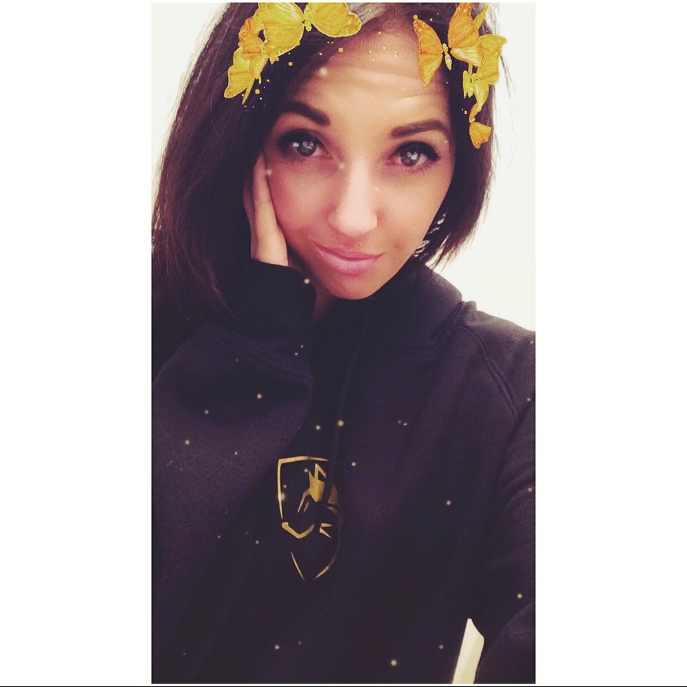 Meet your Posher, Mallory